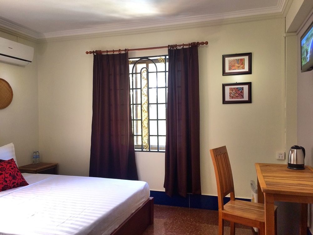 The Cashew Nut Villas Siem Reap Exteriör bild