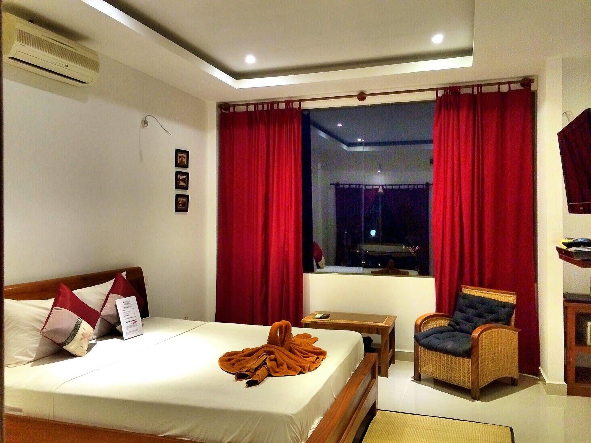 The Cashew Nut Villas Siem Reap Exteriör bild