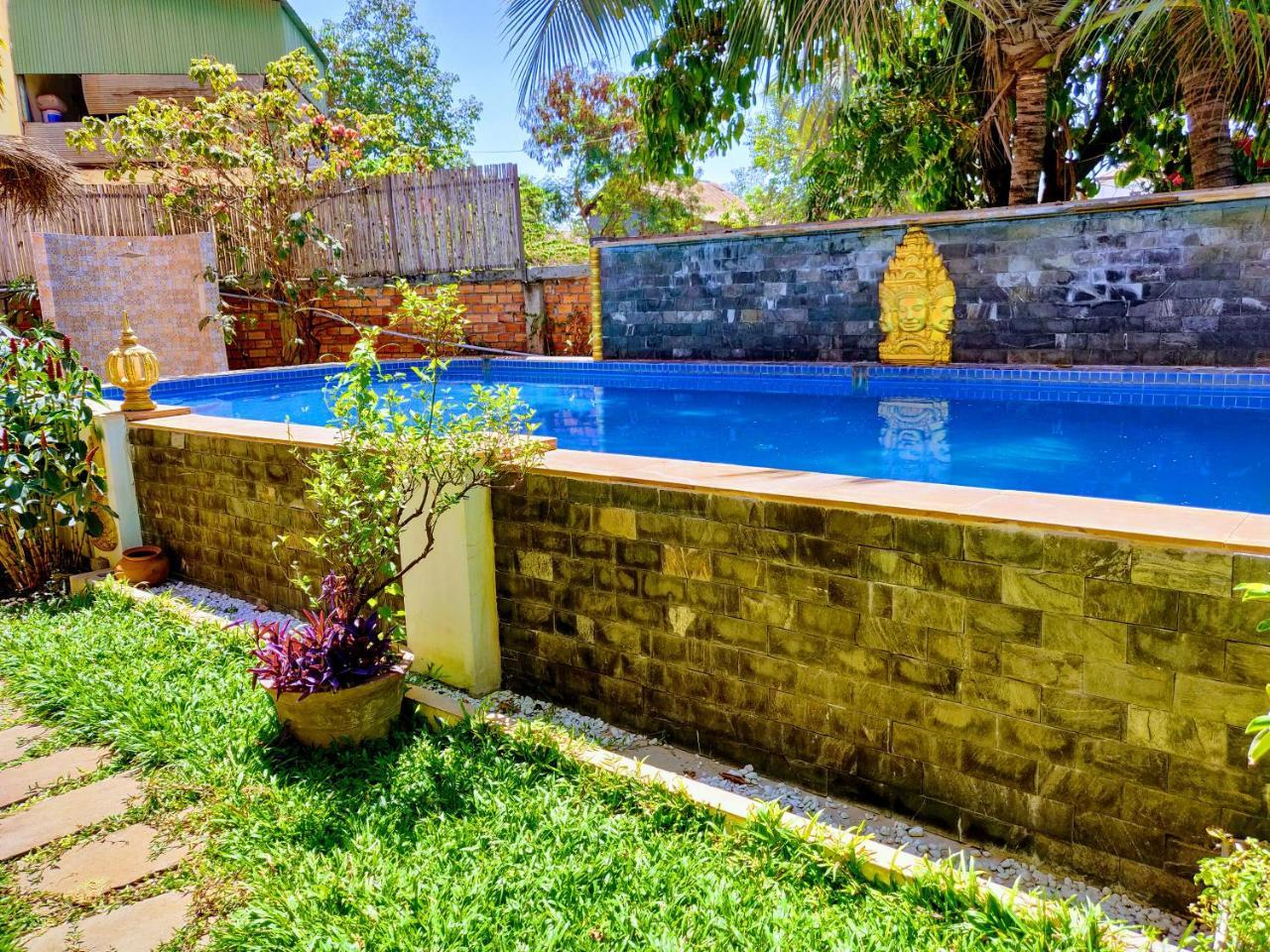 The Cashew Nut Villas Siem Reap Exteriör bild
